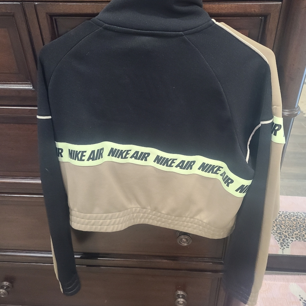 Nike Jacket Medium - image 6